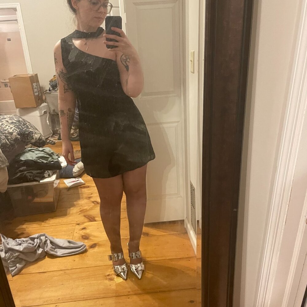 Commense Asymmetrical Cutaway Shoulder Dress